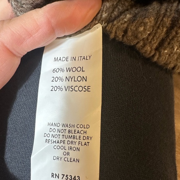 Men's Italian wool blend Sweater with Half-Zip - Picture 5 of 6